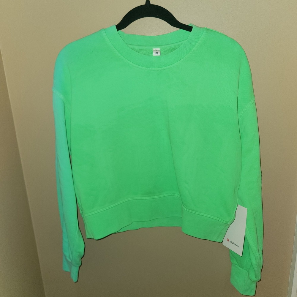 Lululemon Perfectly Oversized Cropped Crew Electric Green W3FNVS Womens Size 4